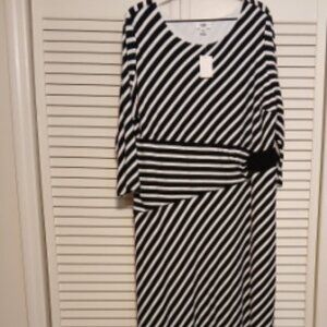 NWT CATO PLUS SIZE MAXI DRESS SIZE 22W/24W